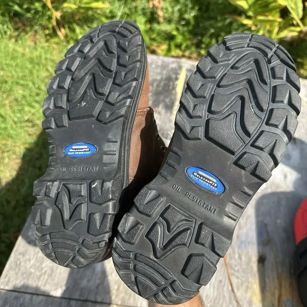 Skechers very used